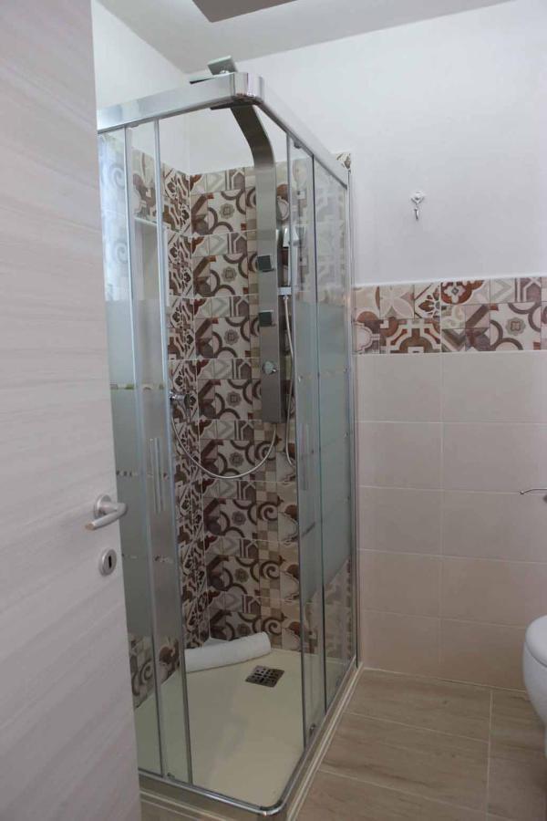 וגלי Afrodite Luxury Suite מראה חיצוני תמונה